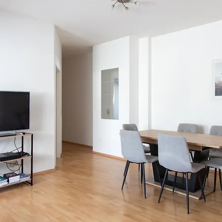 Apartment Schoene Mit Parkplatz Im Zentrum Von Linz