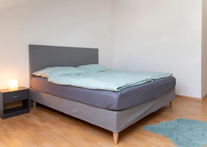 Schoene Mit Parkplatz Im Zentrum Von Διαμέρισμα Λιντς